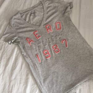 Aeropostale v neck shirt